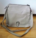 Sandfärgad väska med axelrem. Bags by Dansk. Dansk Smykkekunst