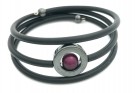 Gummiarmband Dilba Hematit/Lila. Magnani Smyckesdesign