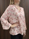 Gemini - Wilda Mönstrad Blus Cremevit Rosa