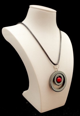 Halsband Hematit Med Röd Pärla Cornelia Magnani Smyckesdesign