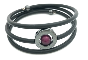 Gummiarmband Dilba Hematit/Lila. Magnani Smyckesdesign