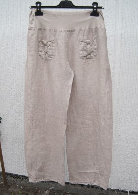 Beige Lätta Linnebyxor Med Vida Ben. Puro Lino