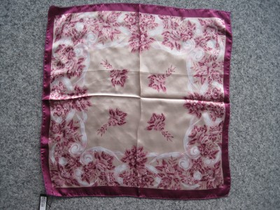 Rosa Lila Liten Blommig Scarf